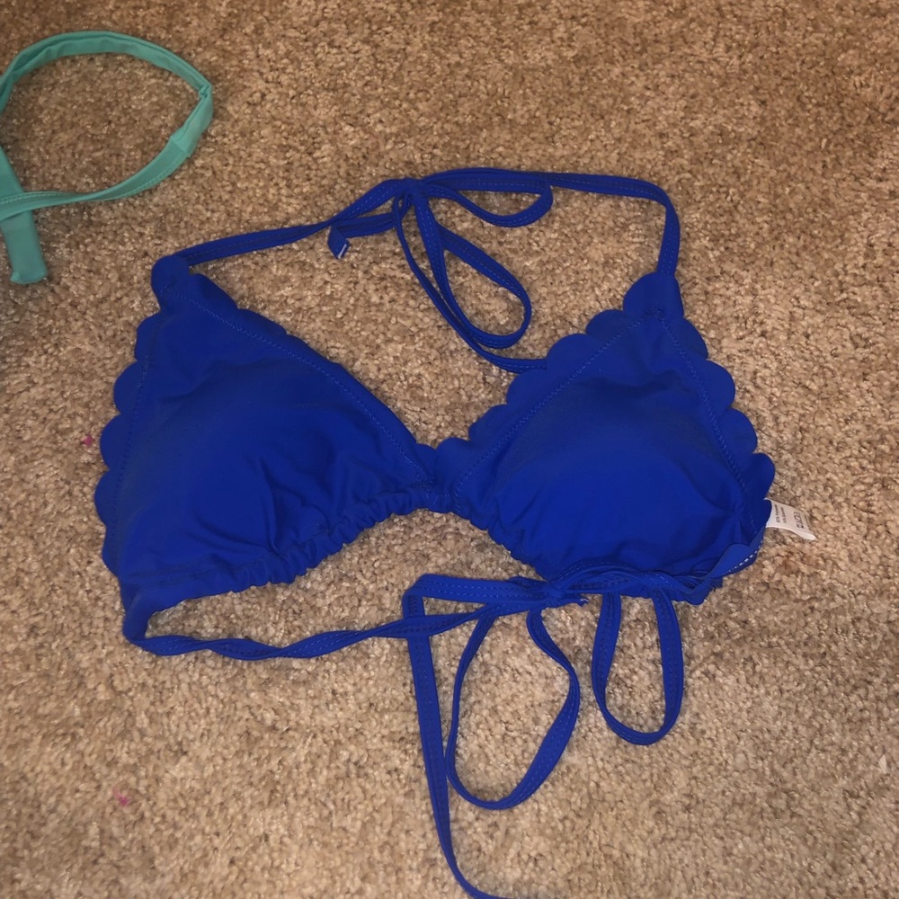 Shein bikini top, never really worn too big